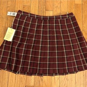 NWT Aritzia Wilfred Juliet Skirt